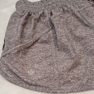 Lululemon‎ Heather Gray Tracker 3.5" Inseam Athletic Shorts Sz 6 Cheer Runner